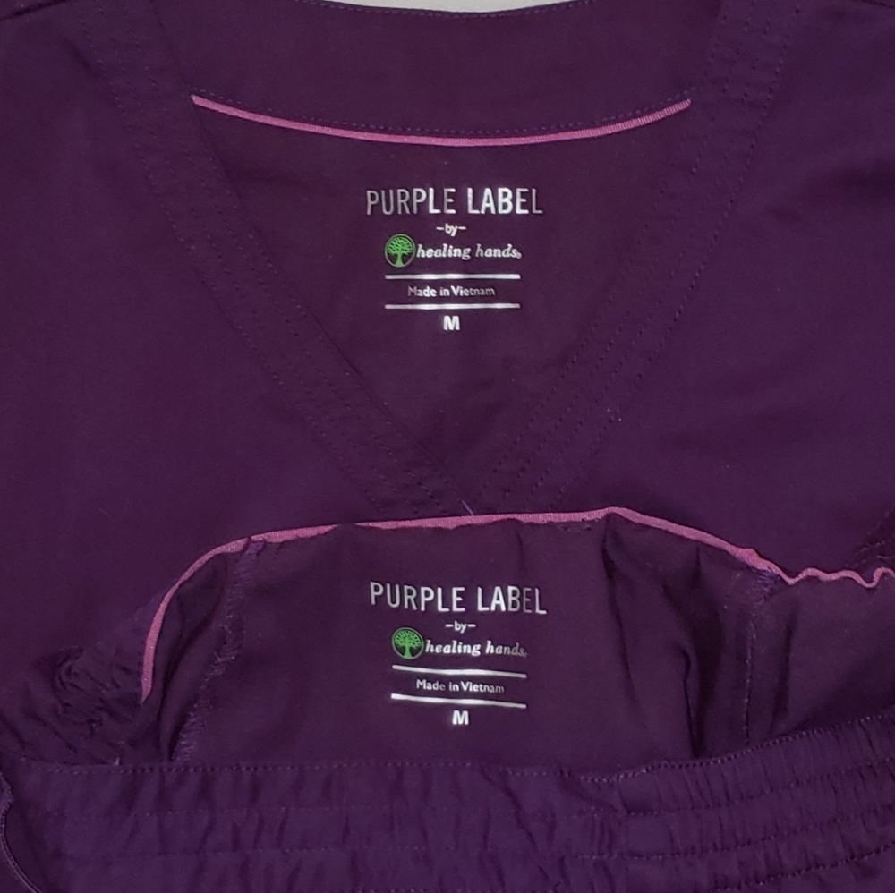 Healing Hands Scrub Set in Purple size Medium EUC - Picture 4 of 4